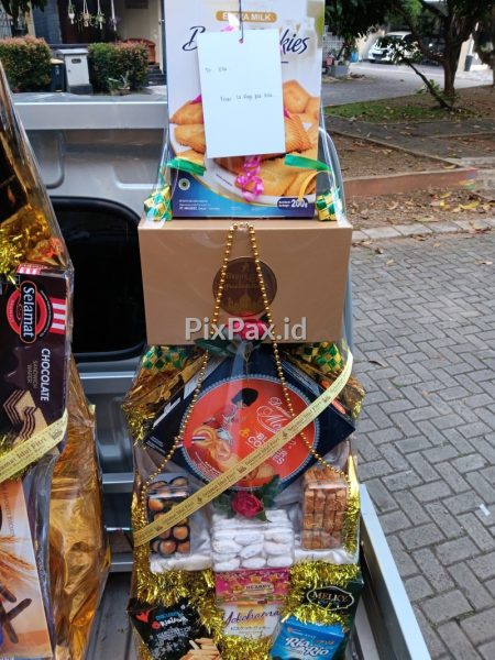Foto Pixpax 13 - jual parcel hampers jakarta depok bekasi bogor tangerang